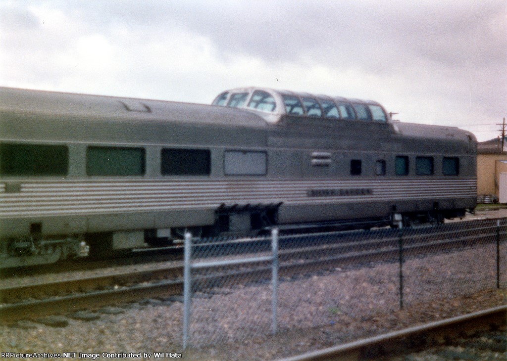 CB&Q Dome Buffet-Lounge-Coach 320 "Silver Garden"